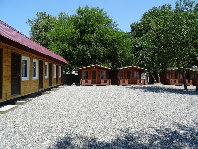 Guest House Tri Topolya Lidzava Ngoại thất bức ảnh